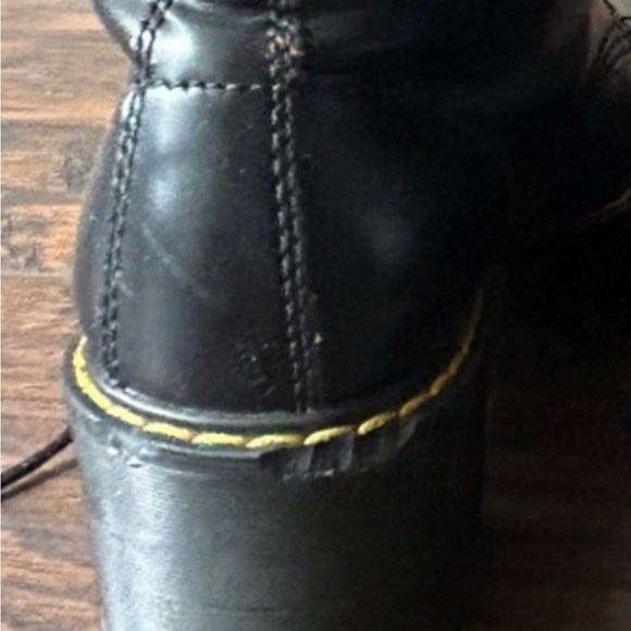Dr.Martens, Women’s Boot - Picture 12 of 12